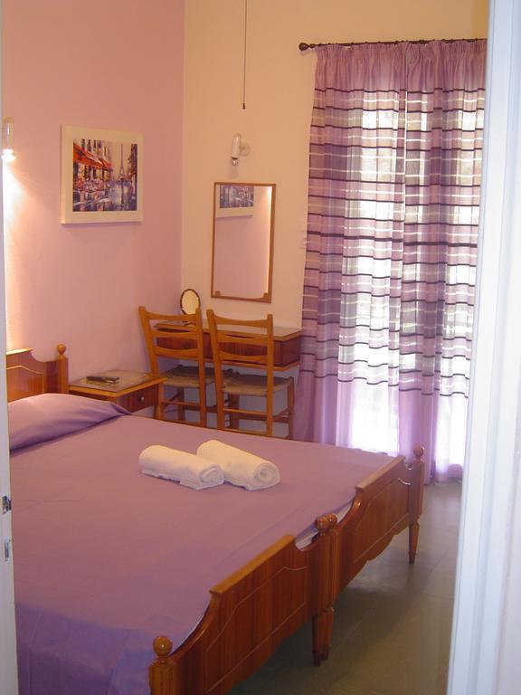 Nana Hotel Kamena Vourla Bilik gambar
