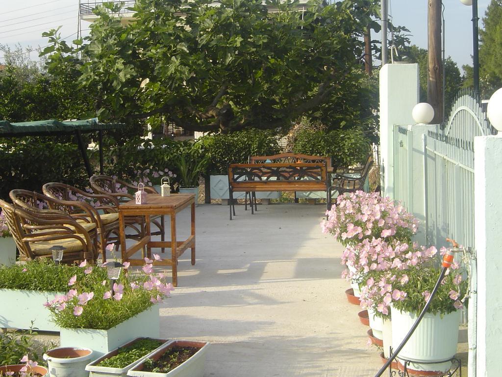 Nana Hotel Kamena Vourla Luaran gambar