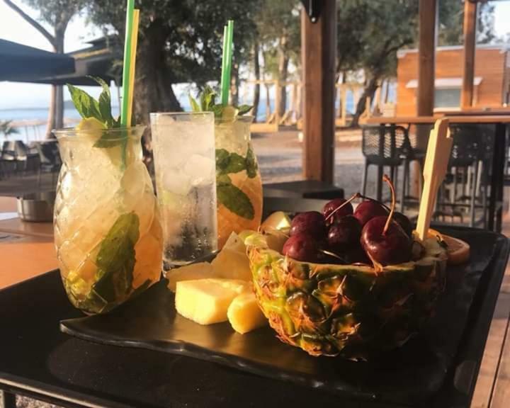 Nana Hotel Kamena Vourla Luaran gambar